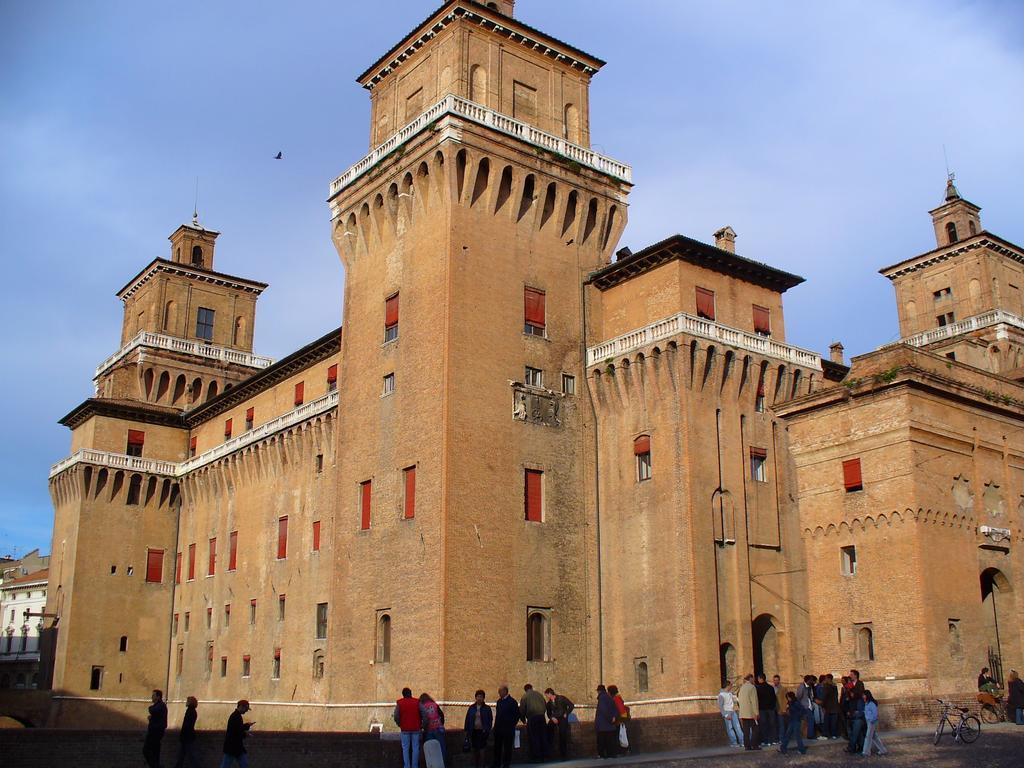 Be Happy Apartamento Ferrara Exterior foto