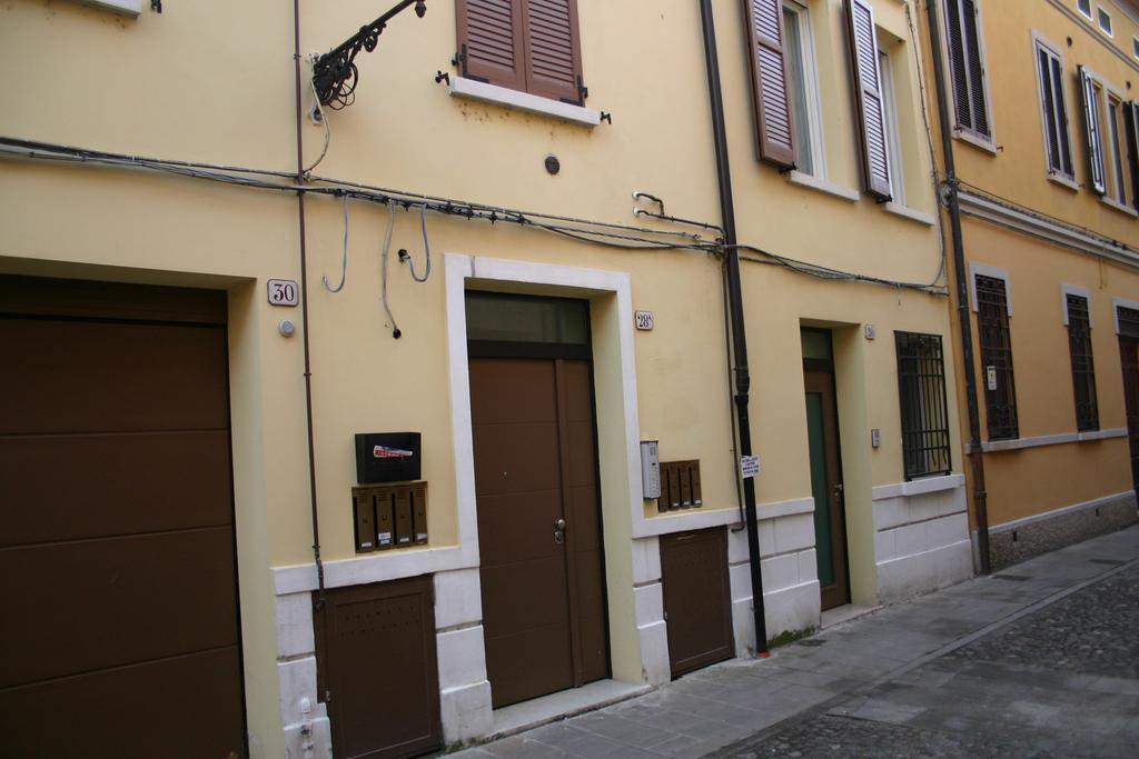 Be Happy Apartamento Ferrara Exterior foto